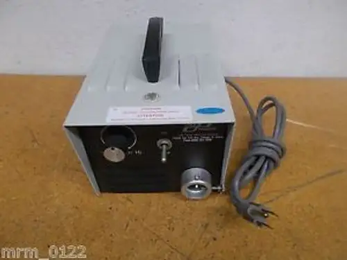 Cole Parmer 9741-50 110/120Vac 60Hz 200W Low Noise Illuminator Gently