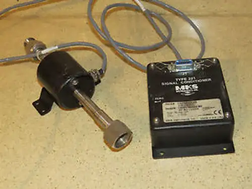 ^^ Mks Type 221 Signal Conditioner Model 221Bd-10000B 10000Torr