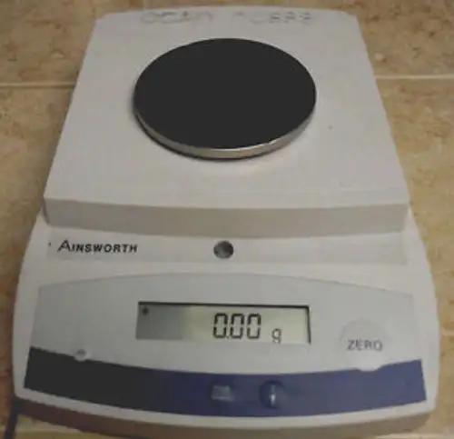 Ainsworth Model Apx-402 Toploading Digital Scale