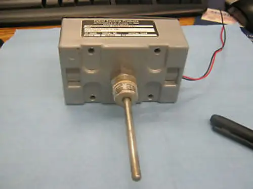 Hycal Sensing Products Model: Htp-Ut06-C03D-Ie-Cm Temperature Transmitter &Lt