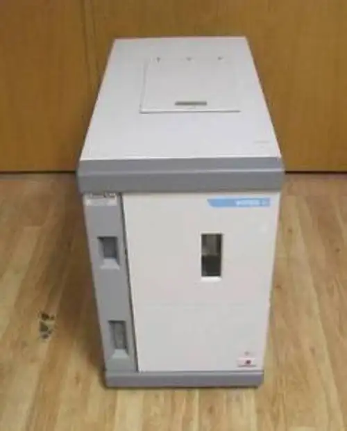 Vitek 32 Systems Biomerieux In Vitro Diagnostic Use Bacterial Analyzer 524000-1