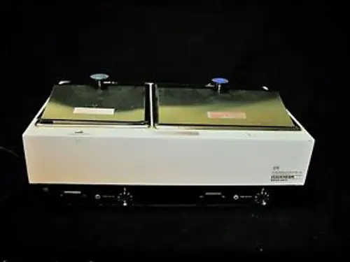 Curtin Matheson Scientific Equatherm Heated Waterbath 213-199 800Watts 100¬∞C