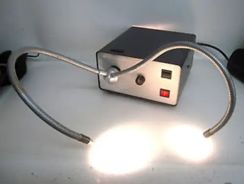 Fiberoptic Heim Lq-1600 Power Source Light With 2 Fiber Optic Arms. /220V
