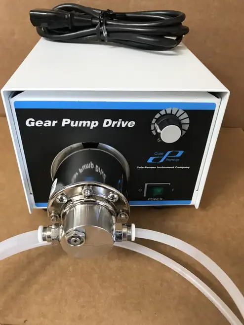 Cole-Parmer Console Drive Gear Pump Wu-75211-10 With Micropump Gb-P35 Pvsab1