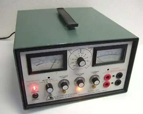 Isco Electrophoresis Power Supply Model 494 S/N 95552 610490004-79205