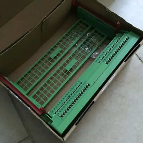 New Phoenix Klemmen Contact Skbi 128-C64/C64 Terminal