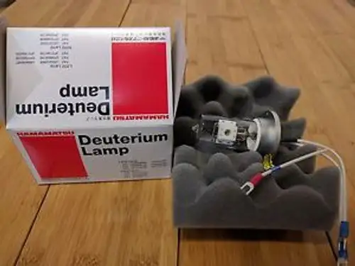 New Hanamatsu Deuterium Lamp L2D2 Type L6999-50