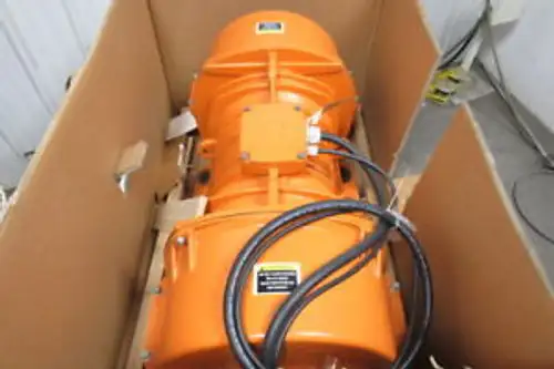 CARRIER VIBRATING EQUIPT MVSI 9-31000-105 Vibratory Shaker Motor Drive 11HP