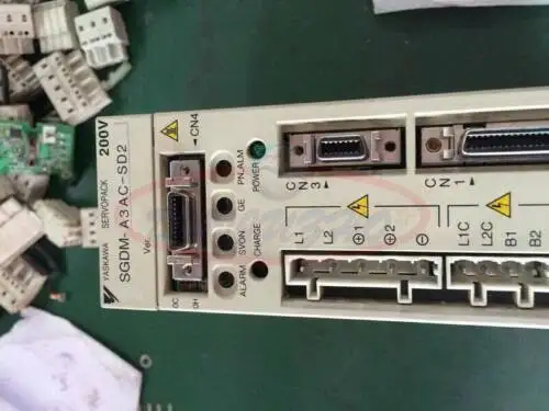 Yaskawa Sgdm-A3Ac-Sd2 Servo Driver