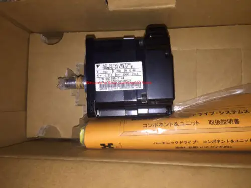 Yaskawa Sgmps-01Aca61-E Servo Motor
