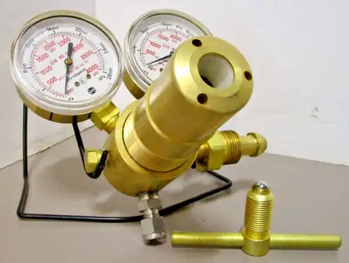 Victor Sr4J Inert Gas Regulator 3000Psi Inlet 4000Psi Gauges Ls68348 Cga580