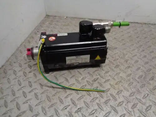 Schneider Electric Sh100/50030/0/1/00/00/00/11/00 M06601 Motor