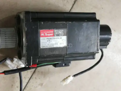 Sanyo Denki Servo Motor P50B07050Dxl99