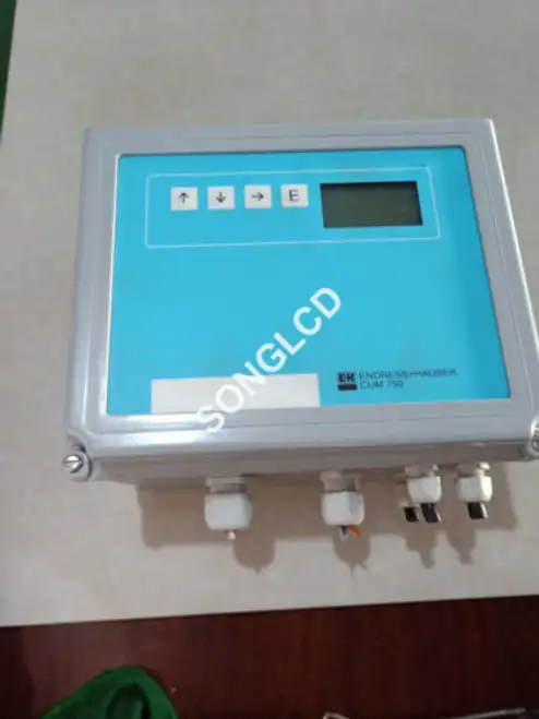 E+H Cum750 Endress+Hauser & ed Avec