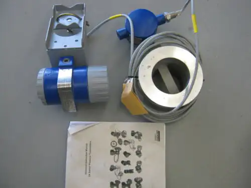 Foxboro Rs-83 Pressure Transmitter W-D04S1Ssrja-B St. A 0-400F Temp Limit