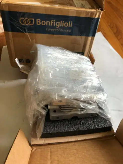 New Bonfiglioli W63U70P90B5B3 Gear W 63 U 7 P90 B5 B3 Cod.2G20010351 Ay