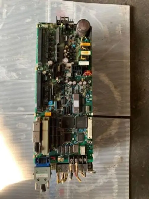 Mitsubishi Electric Servo Amplifier Mr-S11-33-E01 Made In Japan
