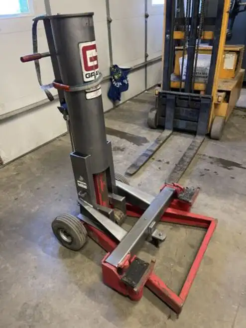 Gray Porta Matic 350 7000 Lbd Car Truck Bus Lift Jack