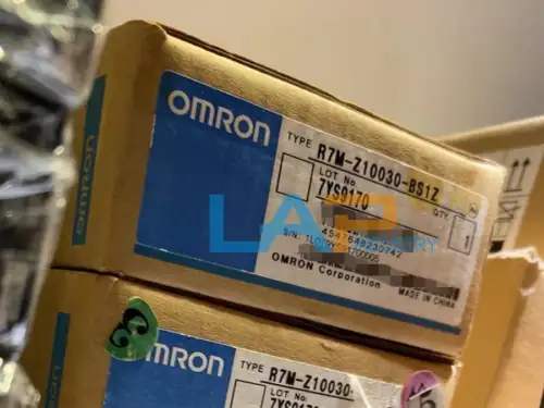 For Omron Servo Motor R7M-Z10030-Bs1Z 100W 200V 0.84A 0.318N.M