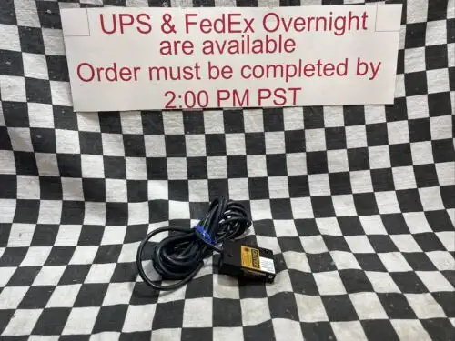 Omron Photoelectric Laser E3L-2Lrc4-57 E3L2Lrc457 #139K1