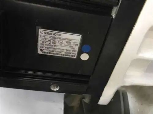 One Yaskawa Servo Motor Sgmdh-45A2B-Yr15