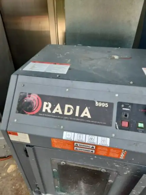 Radia Model #5995-Pb Does 5 Gallon Size And Cases Of Pints Quarts And Gallons.