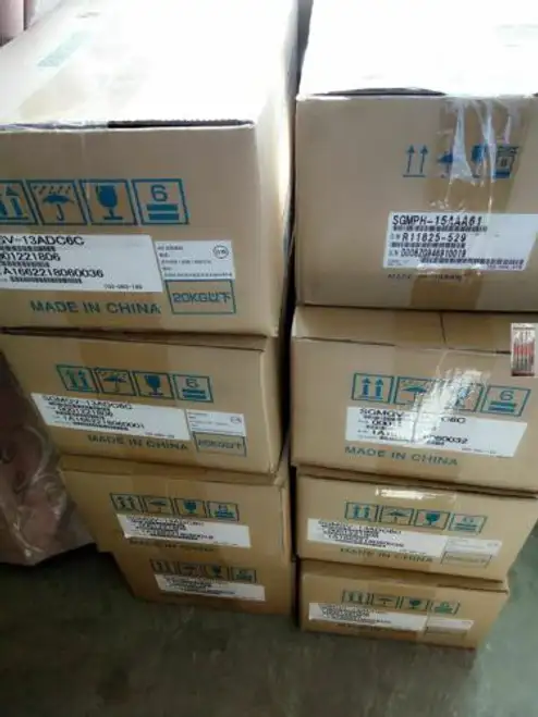 Yaskawa Servo Motor Sgmg-13A2Ac Via