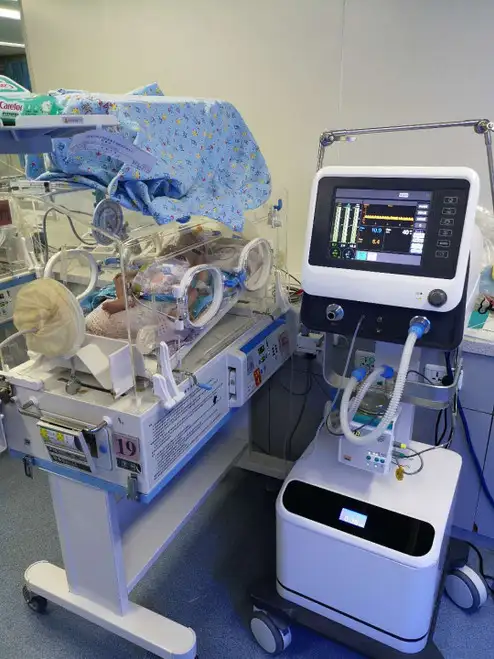 Top Brand with Humidifier ICU Ventilator CPAP Machine NLF-200APlus for Born Baby Neonatal Vetilator