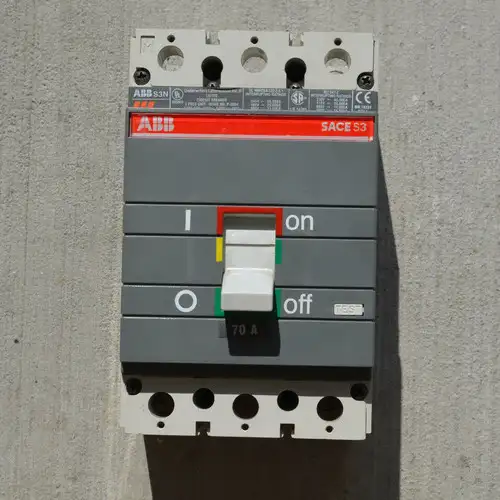 ABB SACE S3 S3N070TBB-2 Type S3N 2-Pole 70A 480V Circuit Breaker -