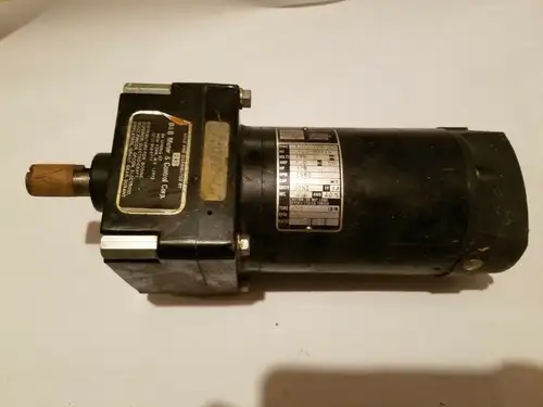 BODINE 42D5BEPM-W3 GEAR MOTOR RATIO 29.7:1 Contduty 1/8hp 130vdc 65 torq 2500rpm