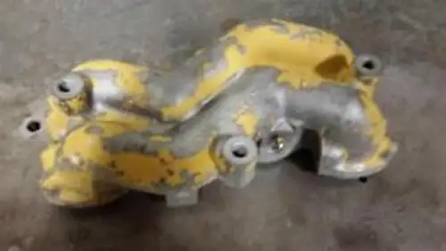 8R0070 Caterpillar Manifold