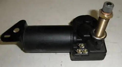 2540-01-552-8146 24V Scheibenwischermotor Passend für gepanzerte Caterpillar D7G Wwf24C18-1020S