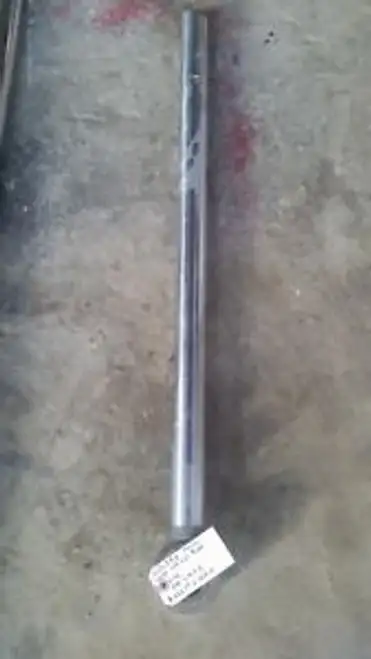 G35332 Case 580 C D & E Loader Lift Cylinder Rod