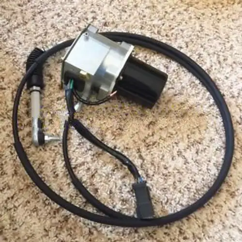 21En-32200 Throttle Motor Assembly For Hyundai R305-7 R215-7 R220-5 R130-5