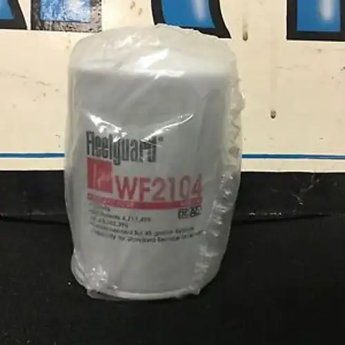 12 Pack Fleetguard Coolant Filter Part #Wf2104