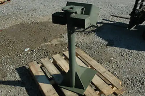 Lower Davit Assy./M939A1 2510-01-210-2161