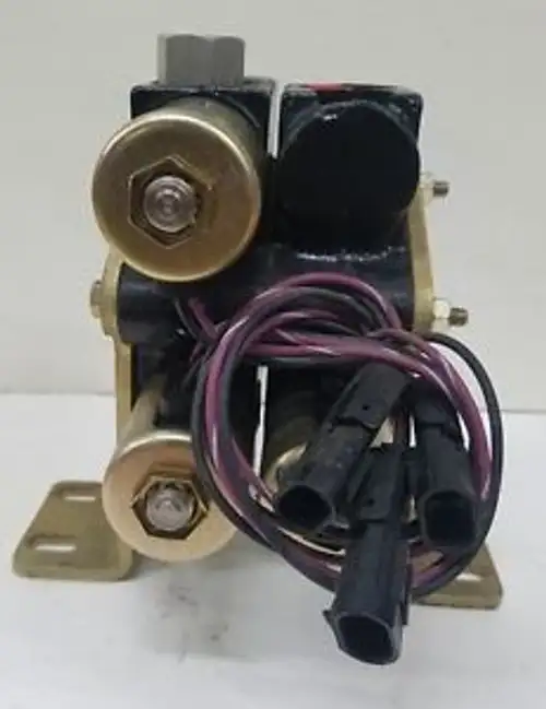 Item Descriptionsauer Sundstrand Hydraulic Valve Z0101039