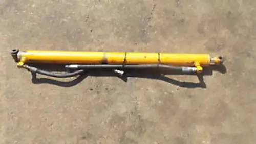 Case 1816 1816B Lh Lift Cylinder