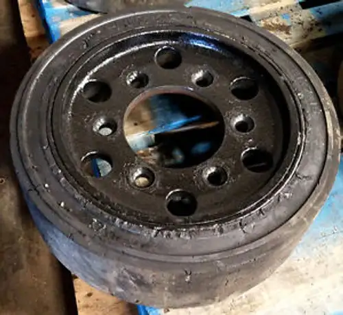 Toyota Forklift 7Fgcu25 Drive Wheel - P/N 44111-U2130-71