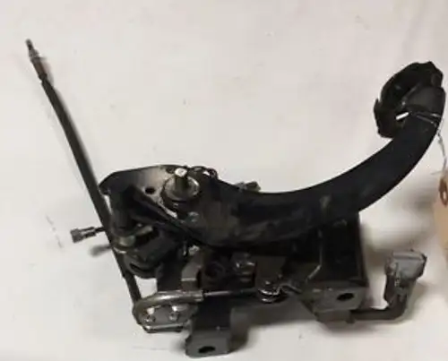 46110-26610-71 Toyota Forklift 8Fgu15 Good Pedal Assy 4701-15