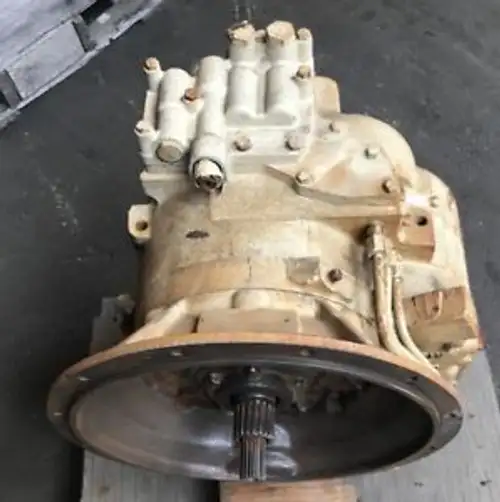 1008-000-028 Borg Warner Forklit Transmission