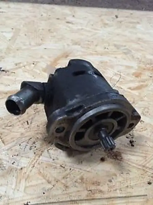 2743553 Clark Forklift Hydraulic Pump Good Reference# 29.100