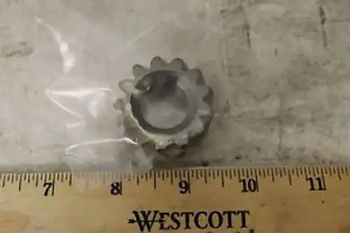 Raymond Helical Pinion Gear 400-111-002 Old Stock Forklift Parts 400111002