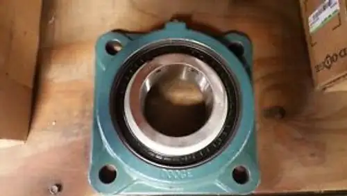 New Dodge Bearing 2-7/16 4- Bolt Flange Part 126194 F4B-Scm-207