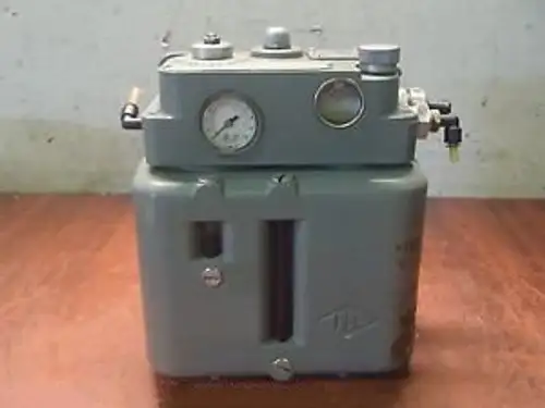 Bijur Lube Unit D3694 Series Baf 24 Volts 50/60 Cycle Ac Acroloc Af 15-40