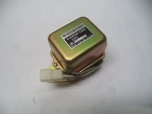 Komatsu Regulator Part 6008225810 0-44000-1300 24V