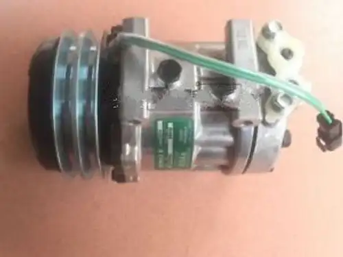 Air Conditioning Compressor Cold Steam Pump For Kobelco Sk75-8