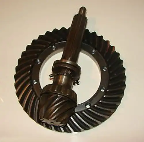 Sba322050611 Ford Holland 1720 Differential Ringrad und Ritzelwelle