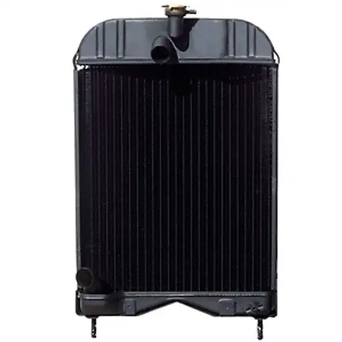 1660499M92 Massey Ferguson Parts Radiator 135 2135 20