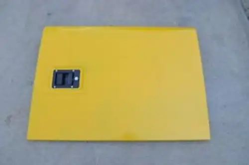 New Aftermarket 20Y-54-25922 Door R/H